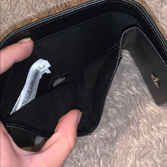 Neon Aldo Wallets - Picture 5 of 5